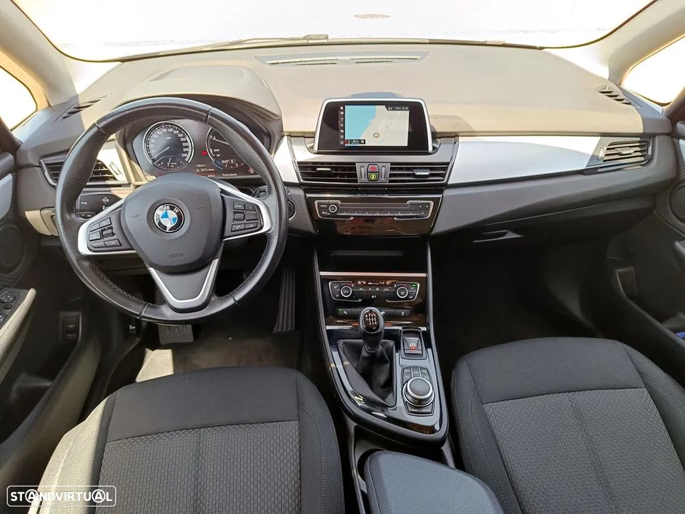 BMW 216 Active Tourer d Advantage - 16