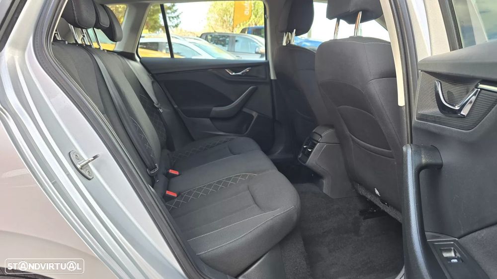 Skoda Kamiq 1.0 TSI Ambition - 20