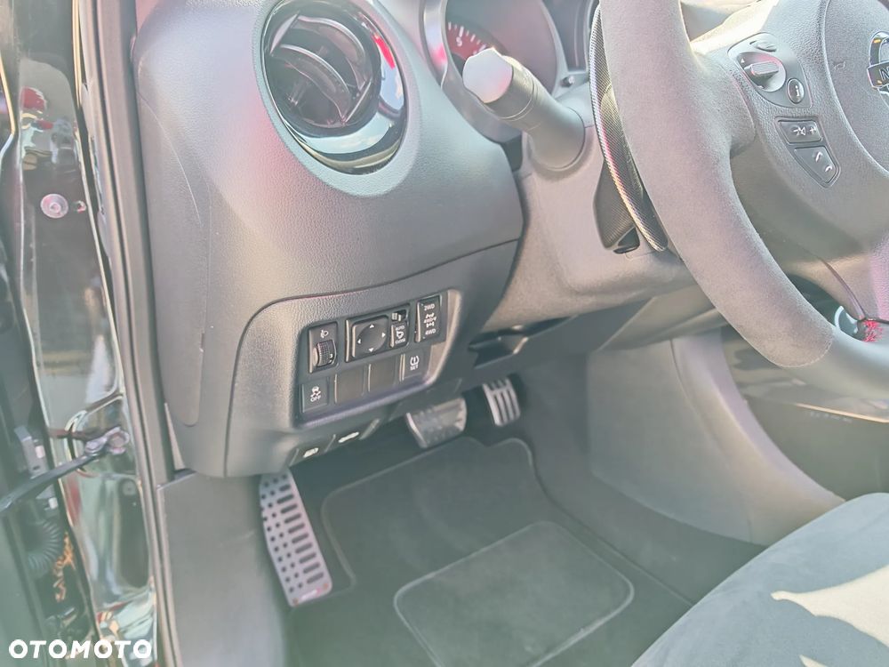 Nissan Juke 1.6 DIG-T Nismo RS 4WD Xtronic - 21