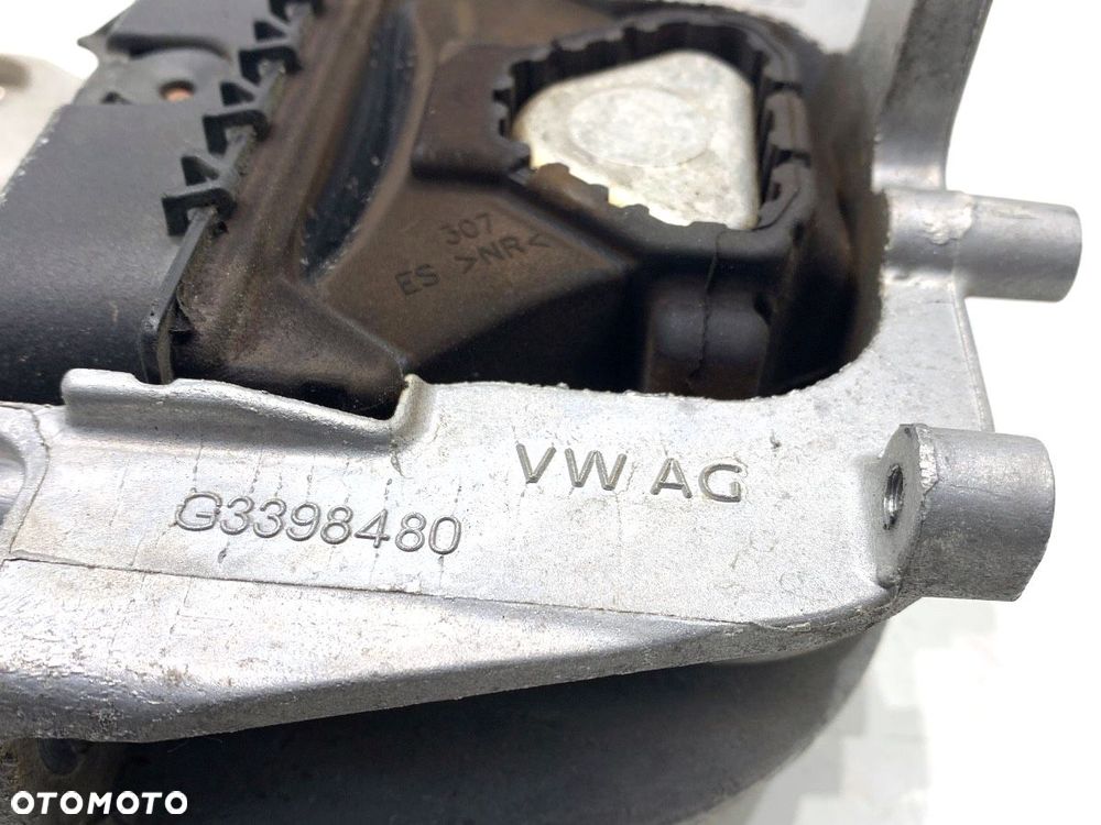 PODUSZKA SILNIKA PRAWY  SKODA SUPERB III Kombi (3V5) 2015 - 2022 1.4 TSI iV 160 kW [218 KM] Hybryda - 5