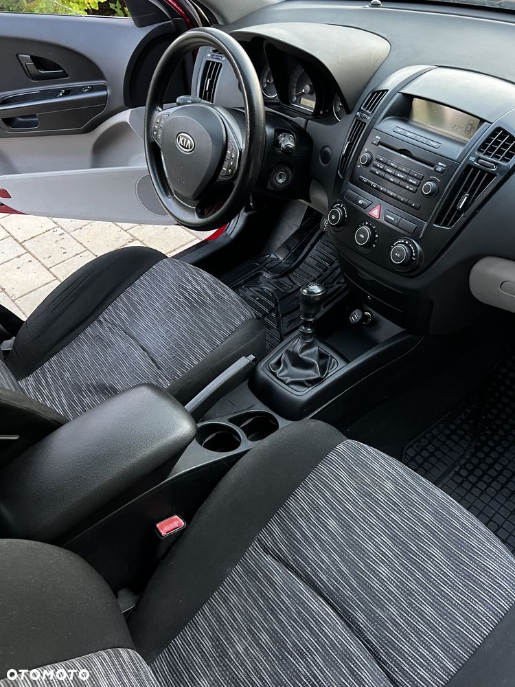 Kia Ceed 1.4 Comfort - 9