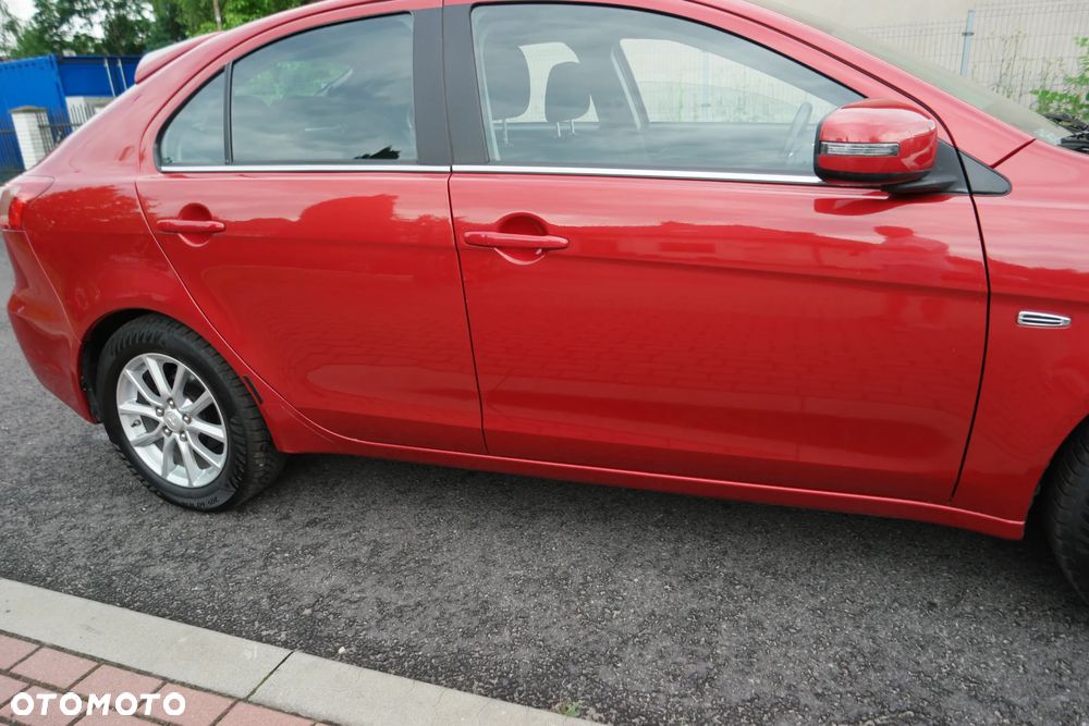 Mitsubishi Lancer - 15