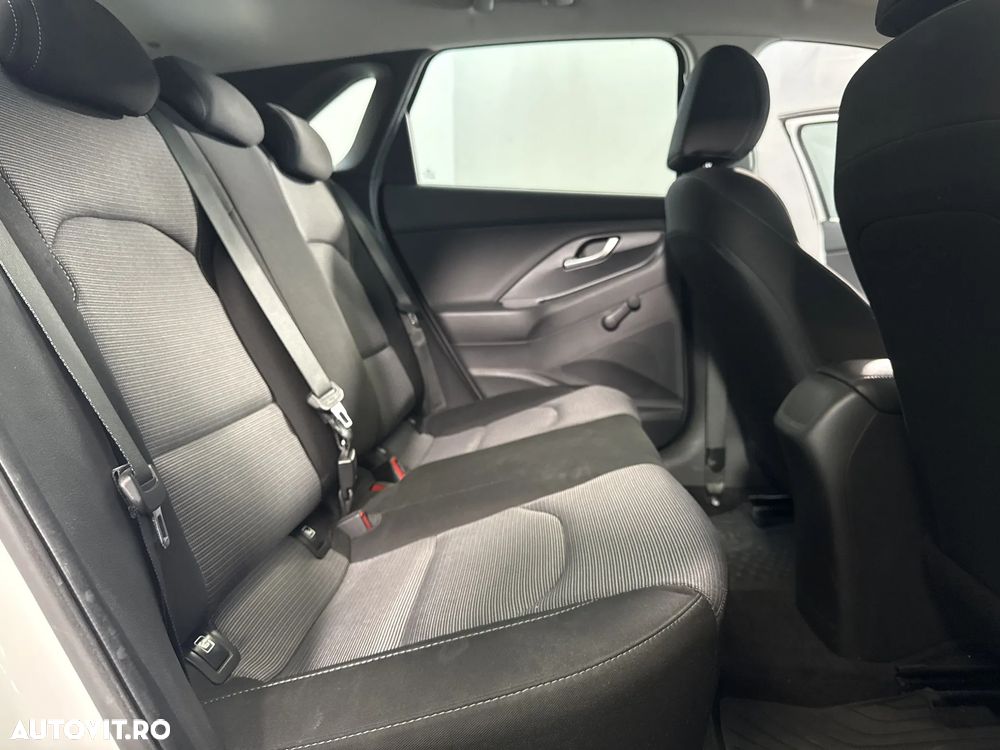 Hyundai i30 - 13