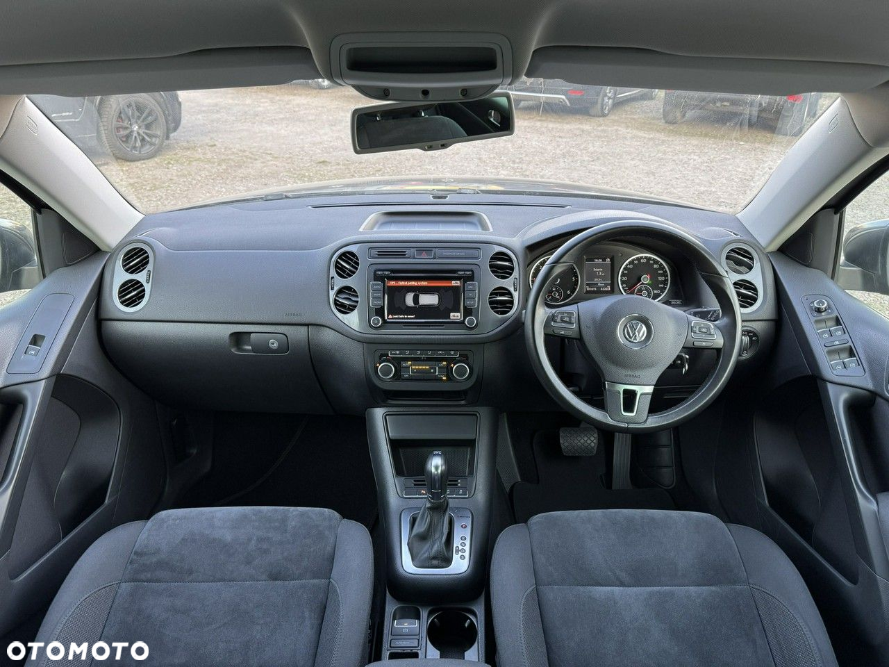 Volkswagen Tiguan - 17