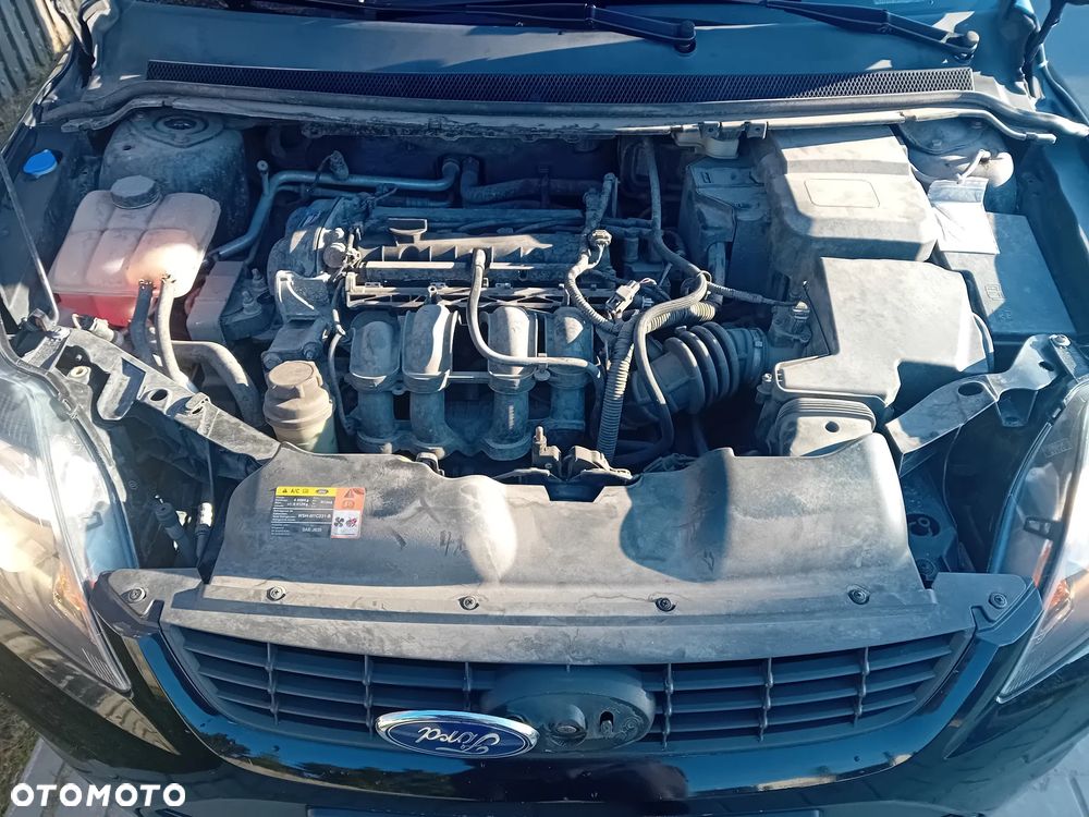 Ford Focus 1.6 Ti-VCT Style+ - 12