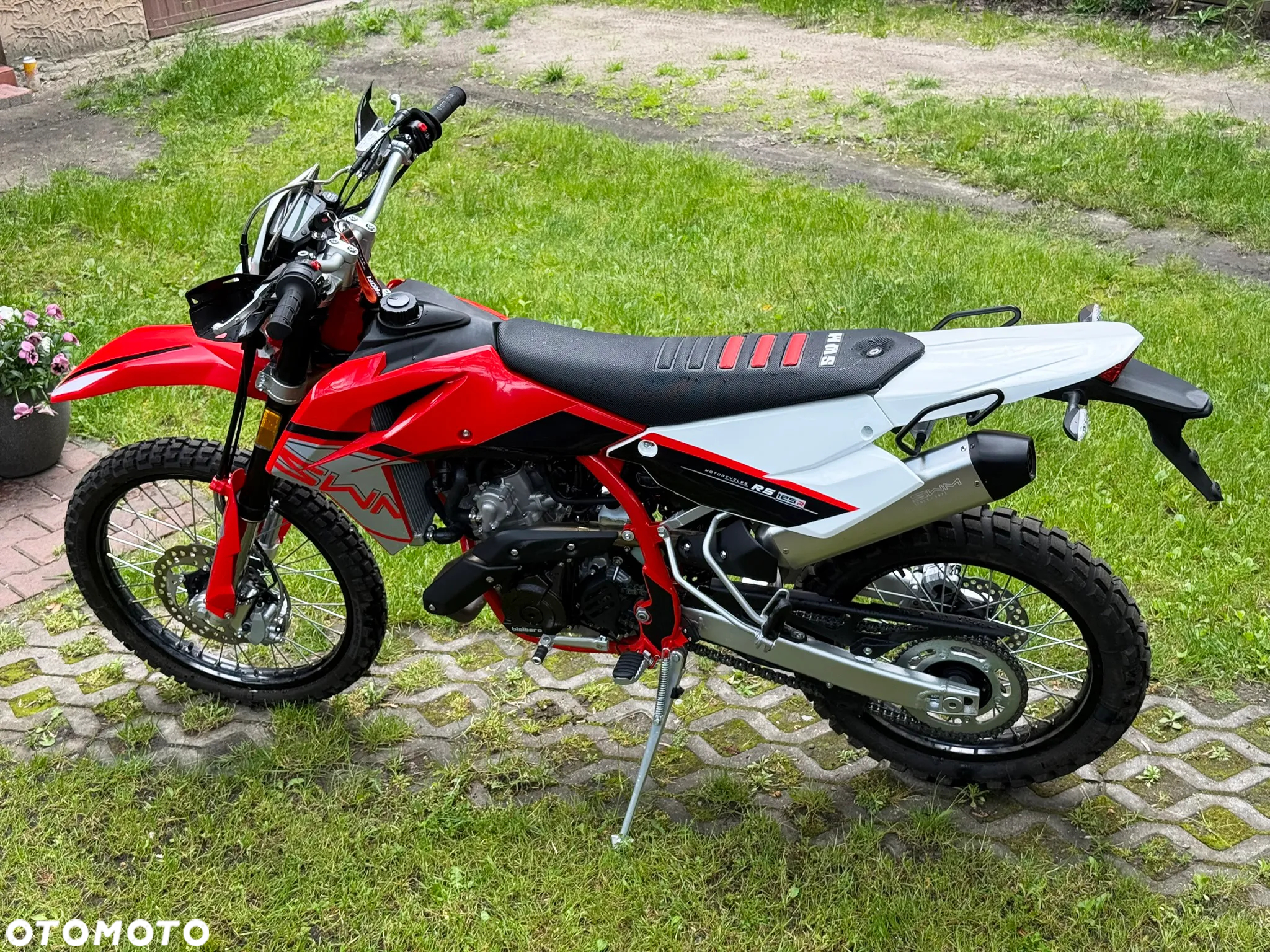 SWM RS 125 R