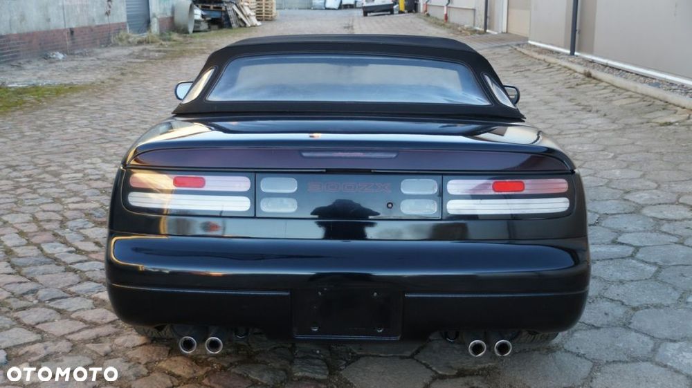 Nissan 300 ZX - 24