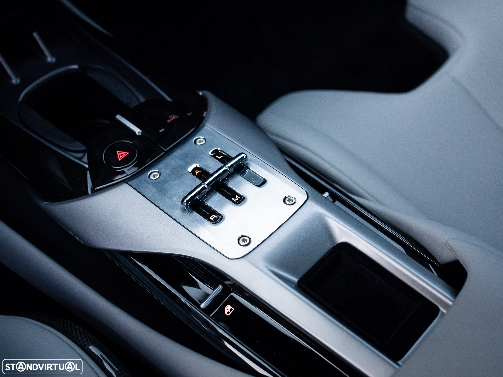 Ferrari 12 Cilindri Standard - 44