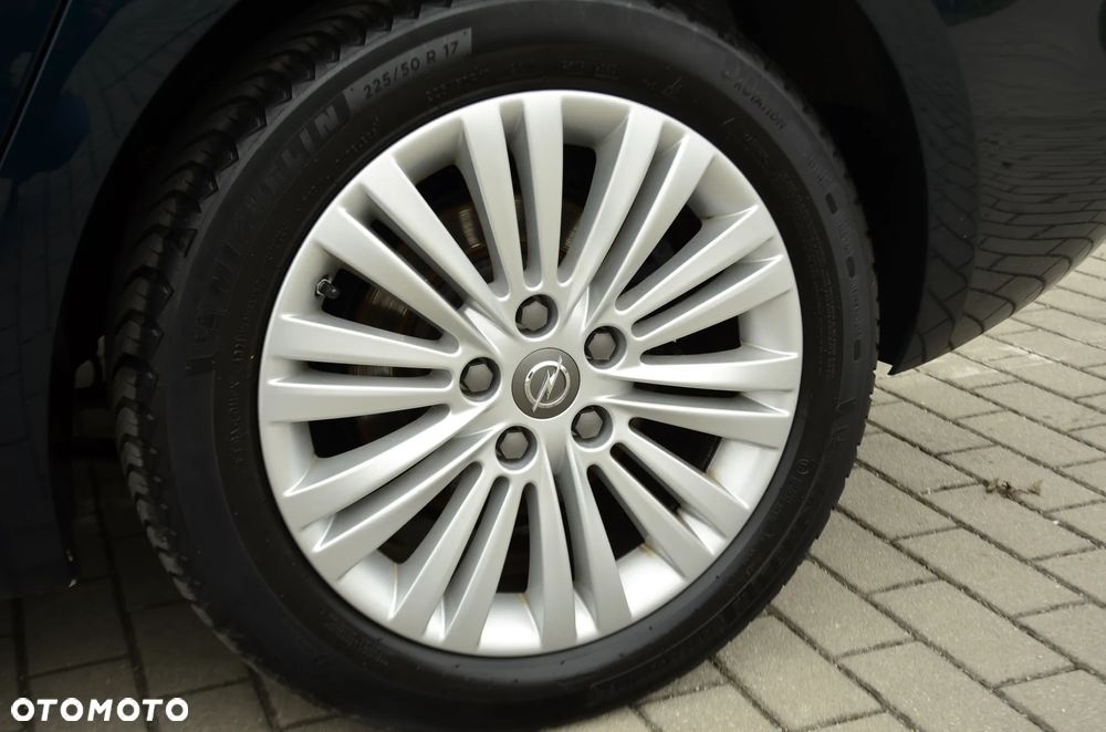 Opel Zafira 1.4 T Cosmo EU6 - 33