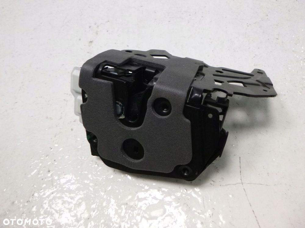 JAGUAR XE X760 ZAMEK DRZWI LEWY PRZÓD LR063616 - 8