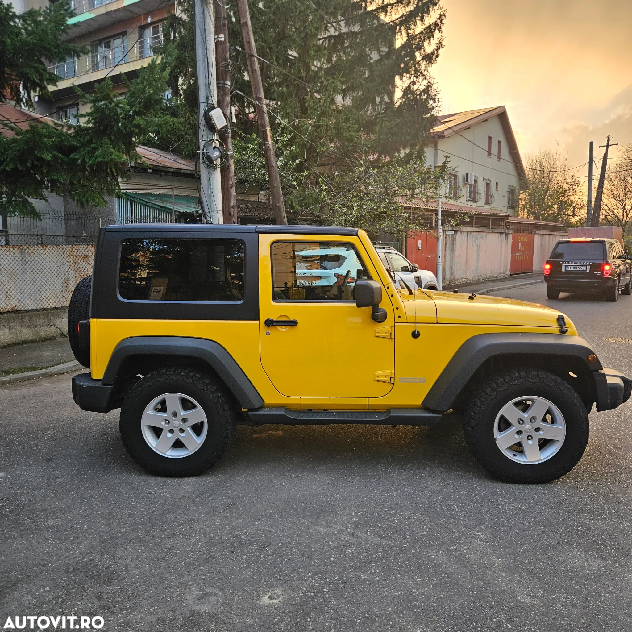 Jeep Wrangler - 4