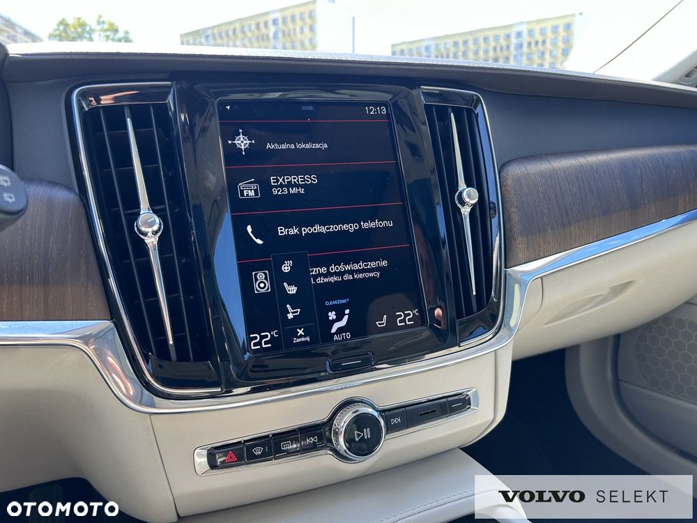 Volvo V90 Cross Country - 15