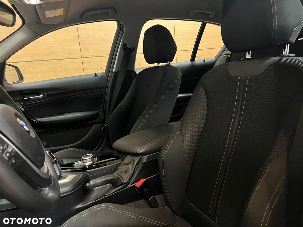 BMW Seria 1 118i GPF Sport Line - 10
