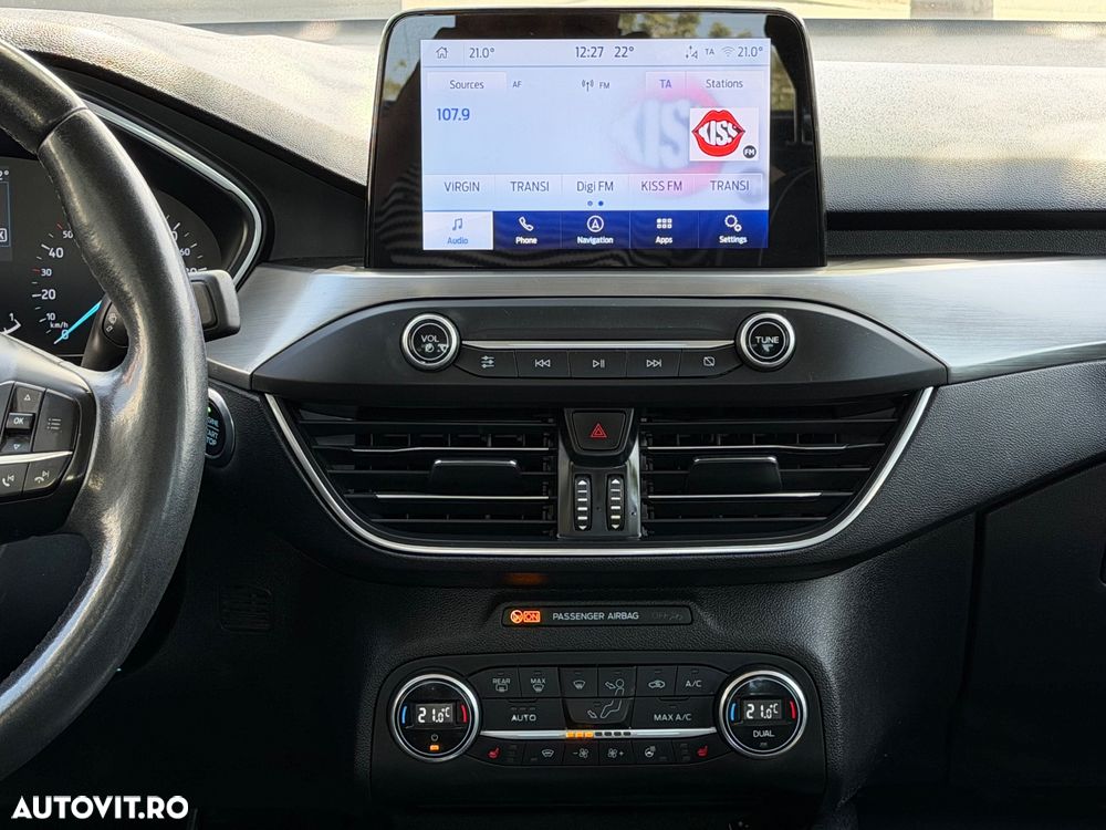 Ford Focus 1.5 TDCi Powershift Titanium - 14