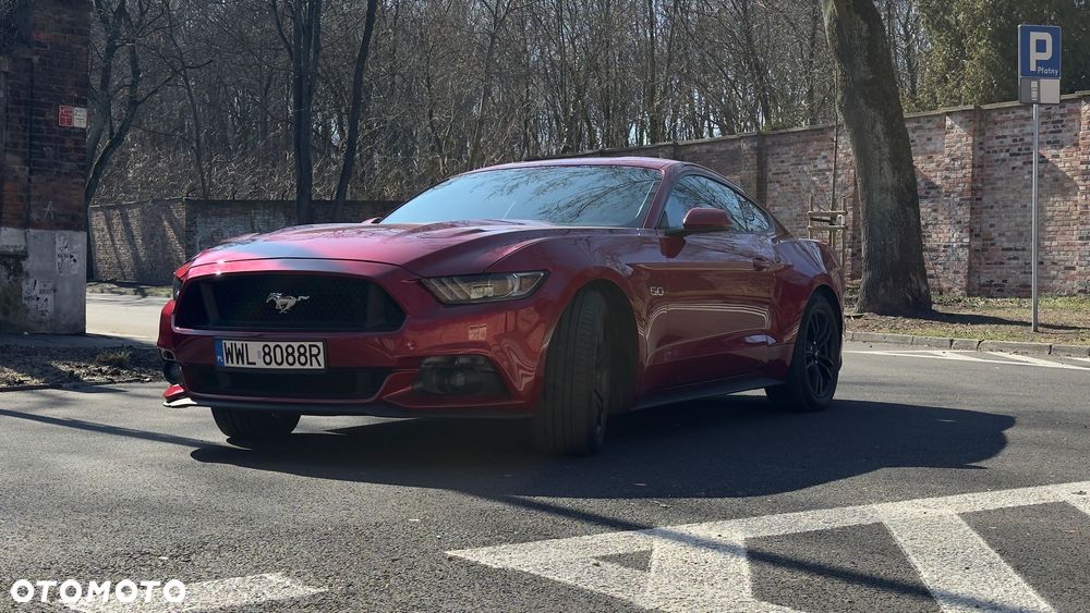 Ford Mustang 5.0 V8 GT - 2