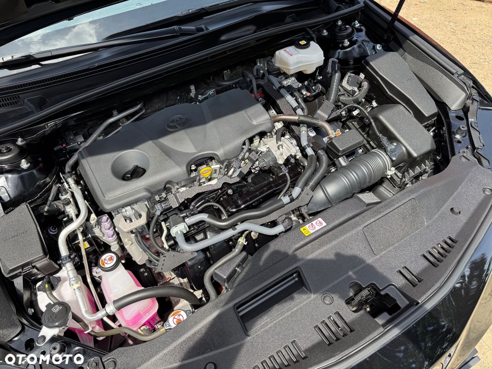 Toyota Camry 2.5 Hybrid Comfort CVT - 12