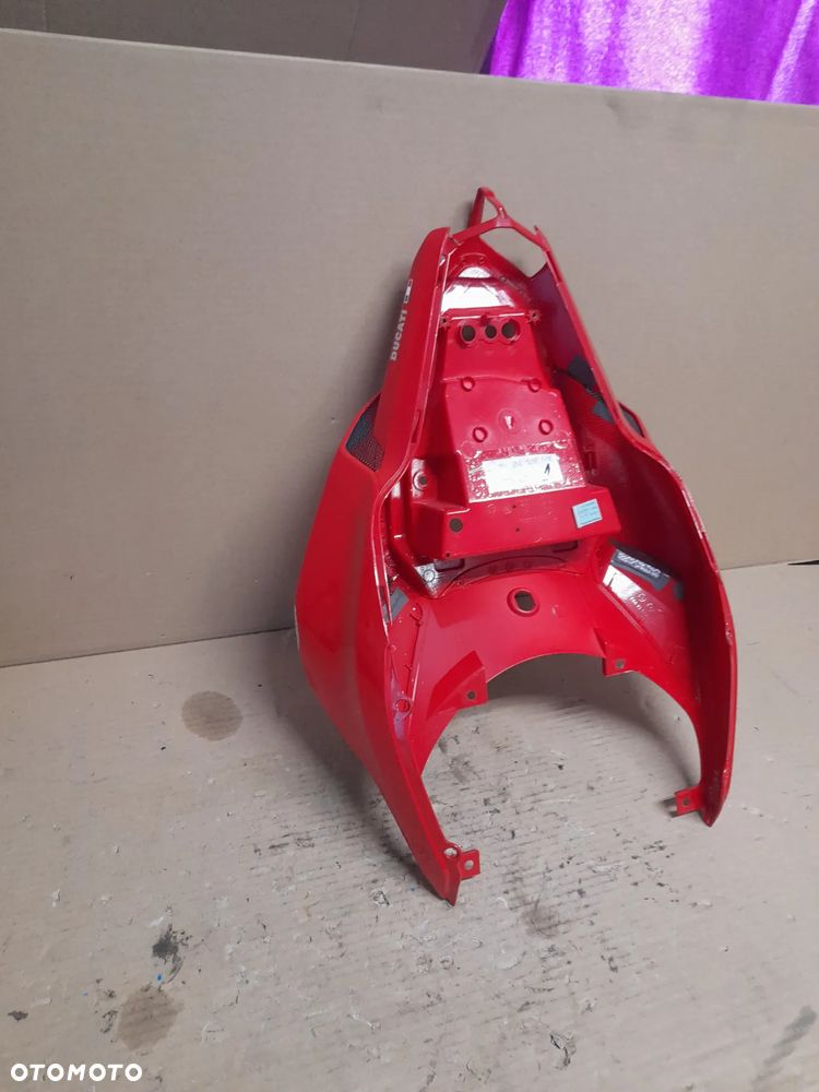 ZADUPEK OGON MOTOCYKL DUCATI SUPERBIKE 848 - 7