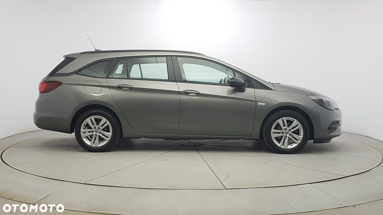 Opel Astra - 8
