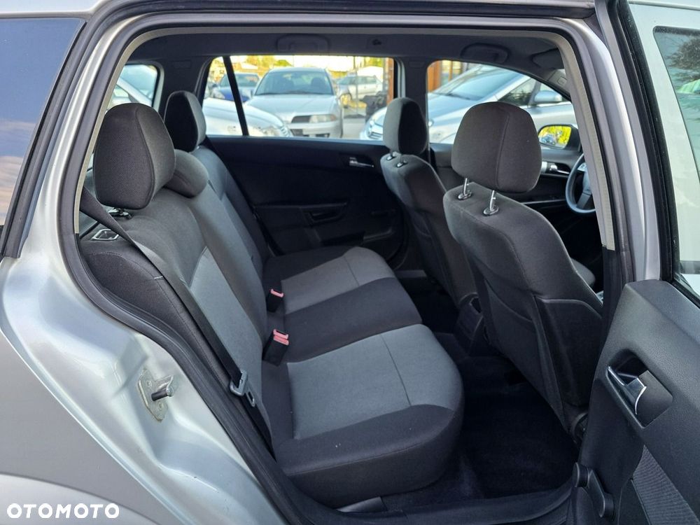 Opel Astra - 21