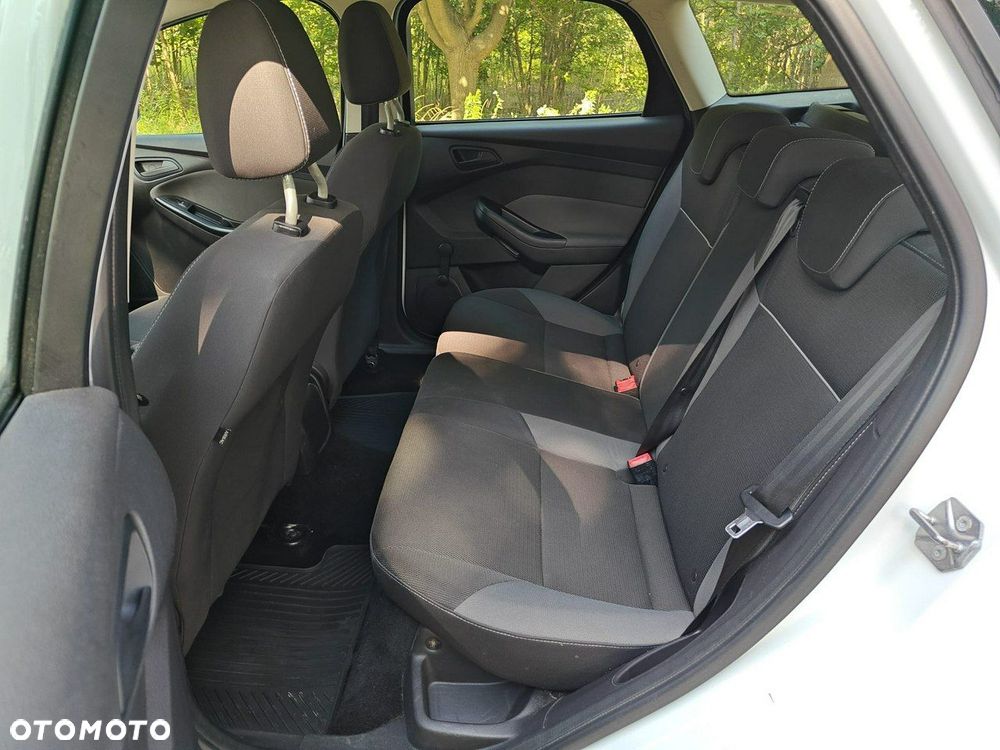 Ford Focus - 14