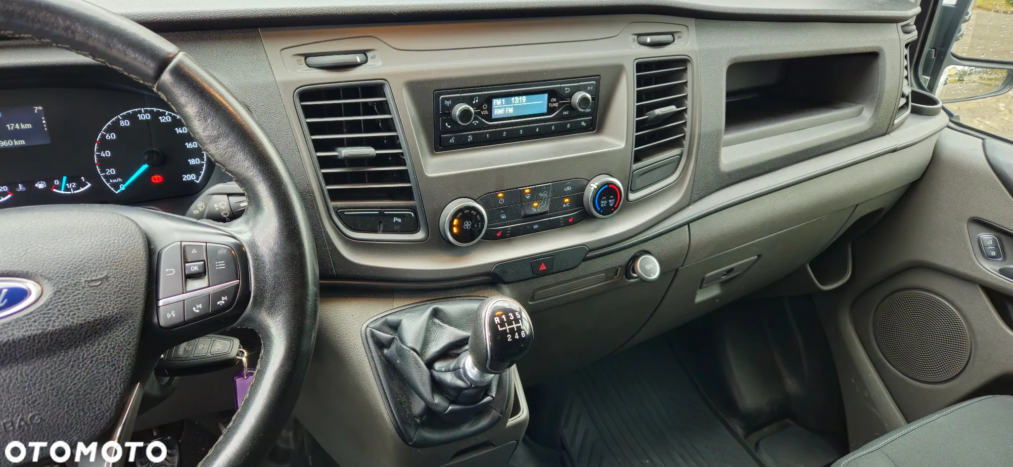 Ford Transit Custom - 19