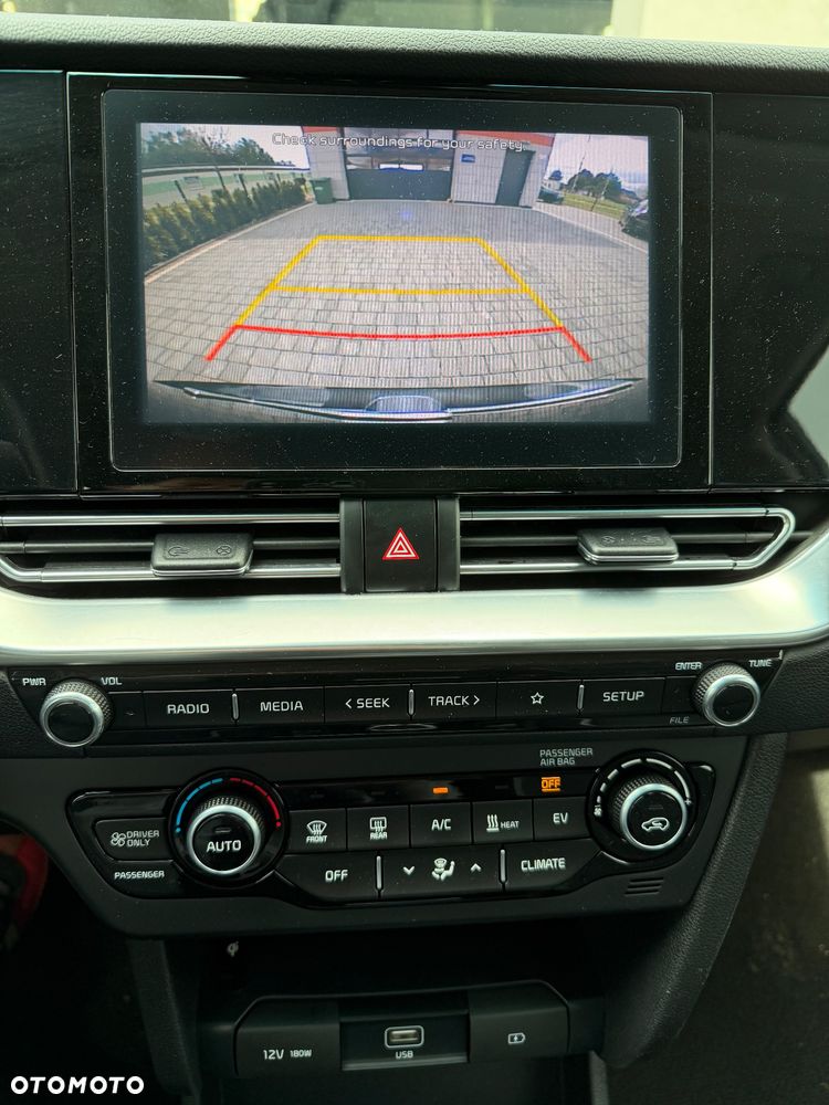 Kia Niro - 14