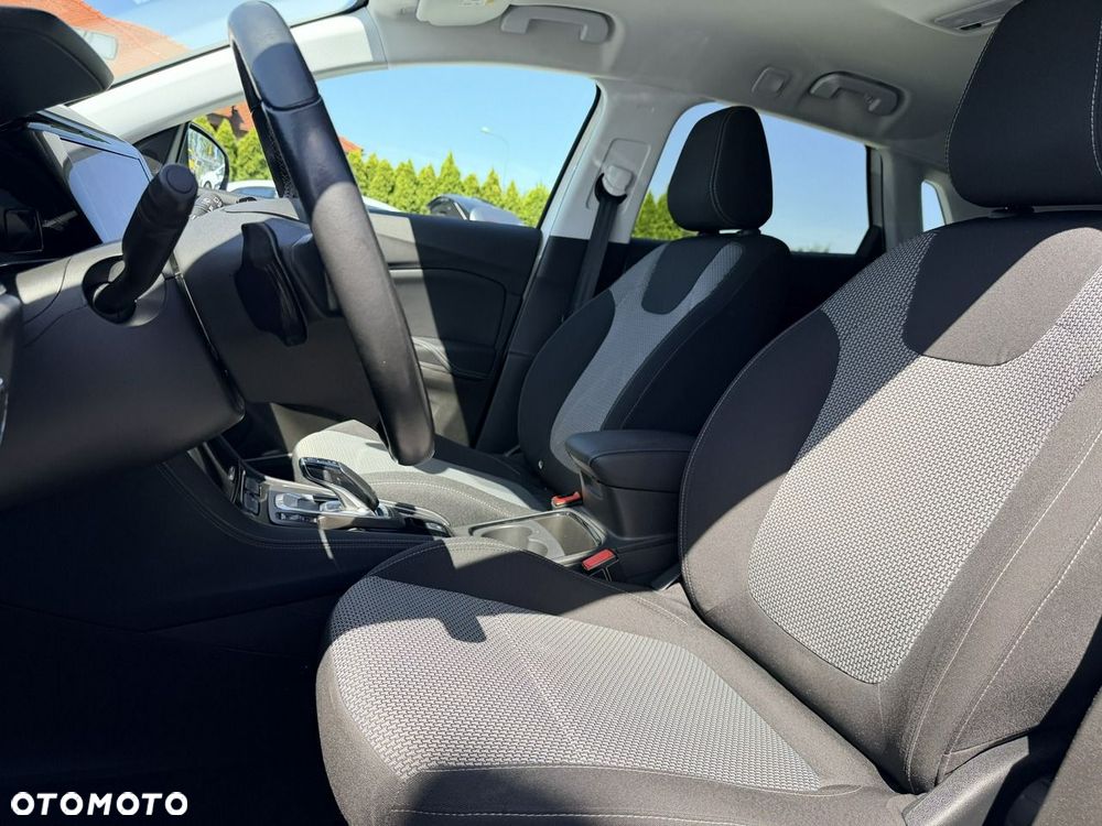 Opel Grandland - 31