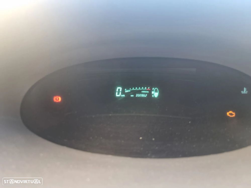 Toyota Yaris 1.0 Base - 7