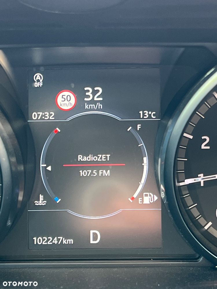 Land Rover Discovery 3.0 V6 Supercharged SE - 12