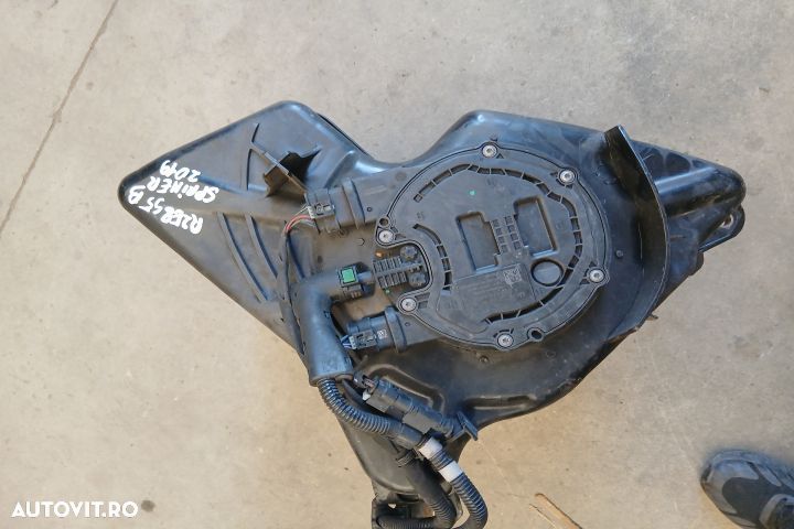 Rezervor AdBlue A0994711400 A910470000 A9104700000 A0994711400 A91047 - 1