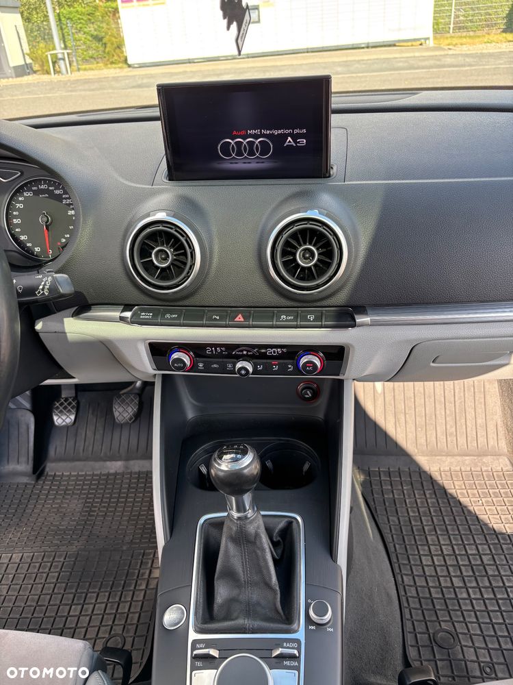 Audi A3 3-drzwiowe 1.4 TFSI S line Sportpaket - 11