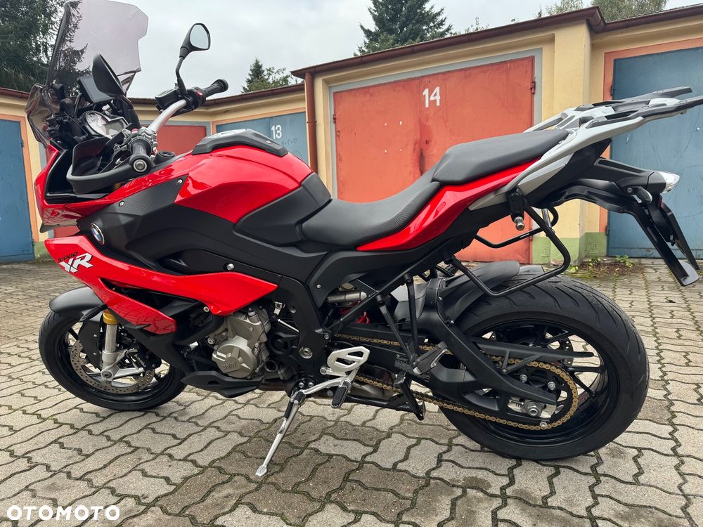 BMW XR - 16