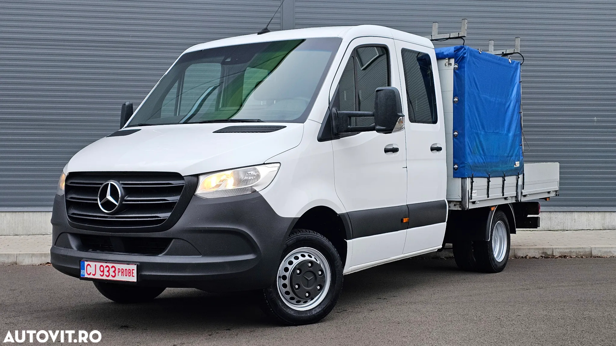 Mercedes-Benz Sprinter - 25