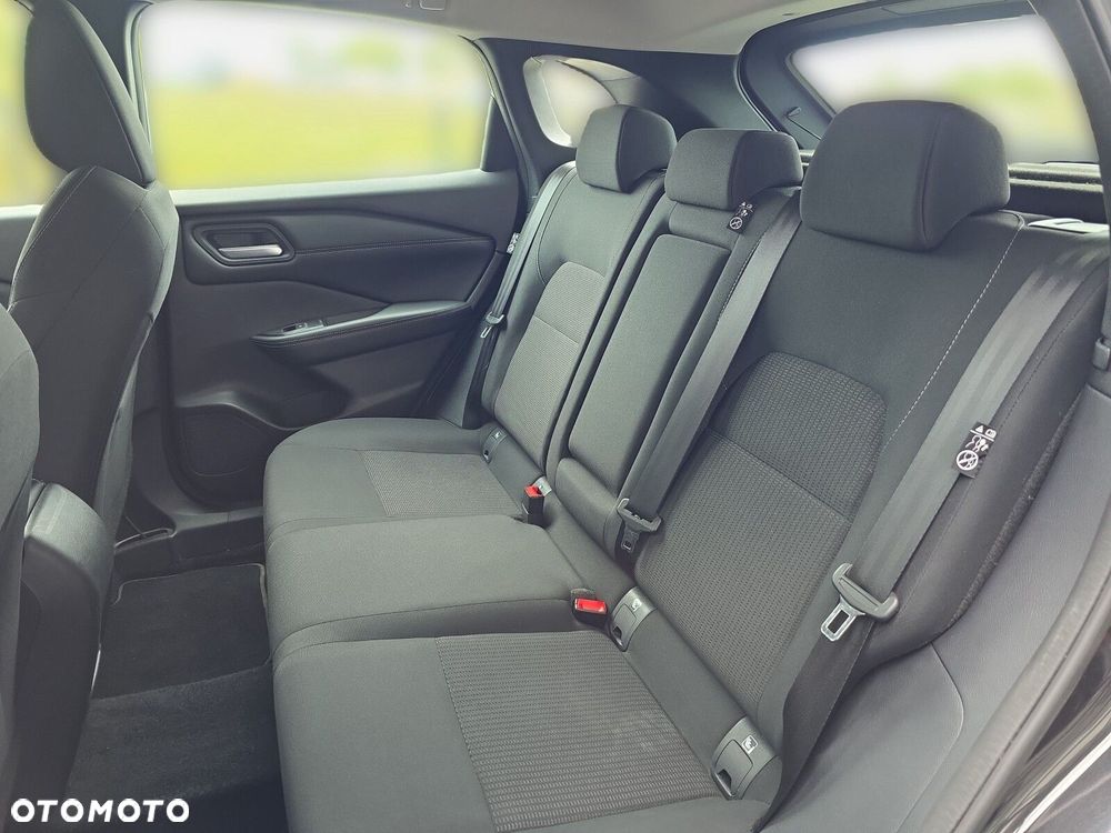 Nissan Qashqai 1.3 DIG-T MHEV Acenta Xtronic - 28