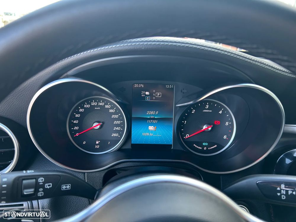 Mercedes-Benz GLC 300 - 33