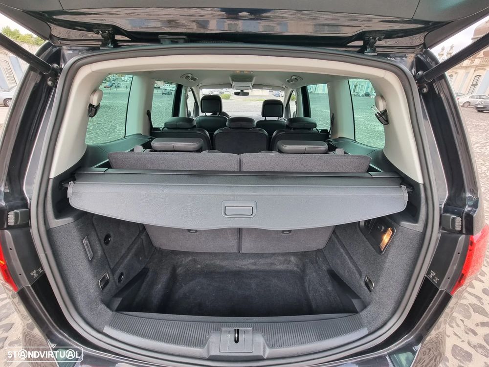 VW Sharan 2.0 TDI Highline DSG - 13