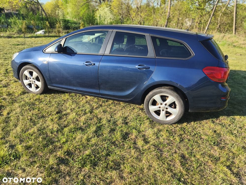Opel Astra 1.7 CDTI DPF 150 Jahre - 5