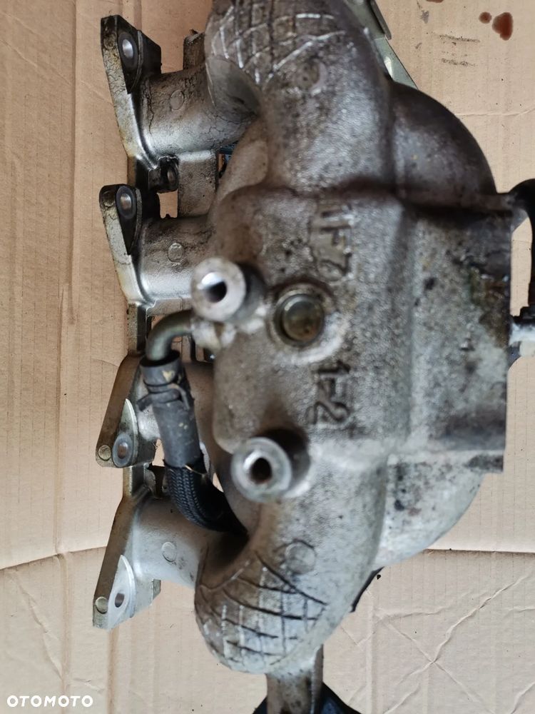 Kolektor ssacy Nissan Micra k11 lift 1.4b - 3