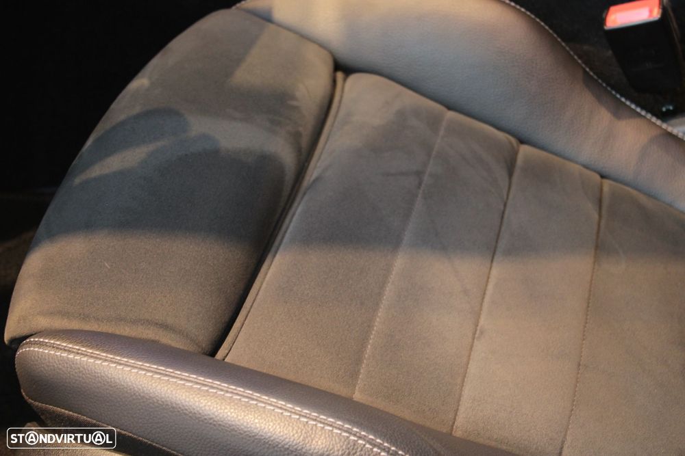 Mercedes-Benz E 220 - 49