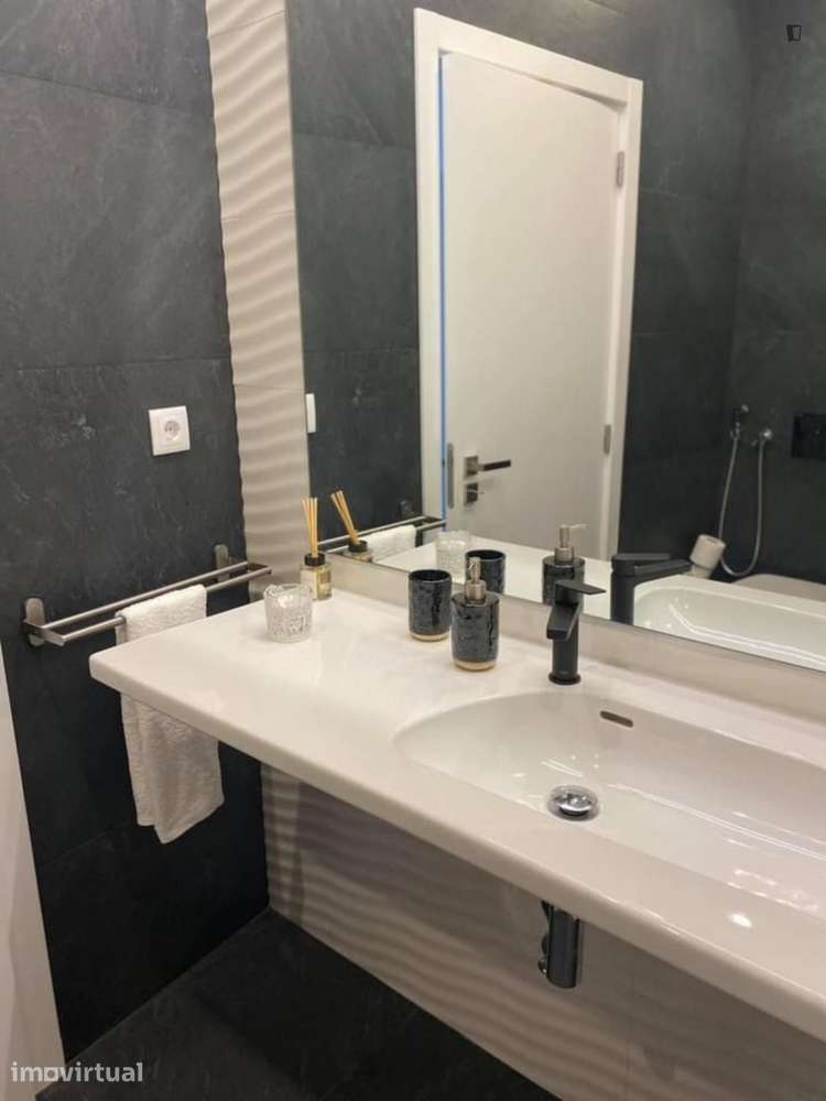 Apartamento com 2 quartos - localizado em Tavira - Grande imagem: 2/22