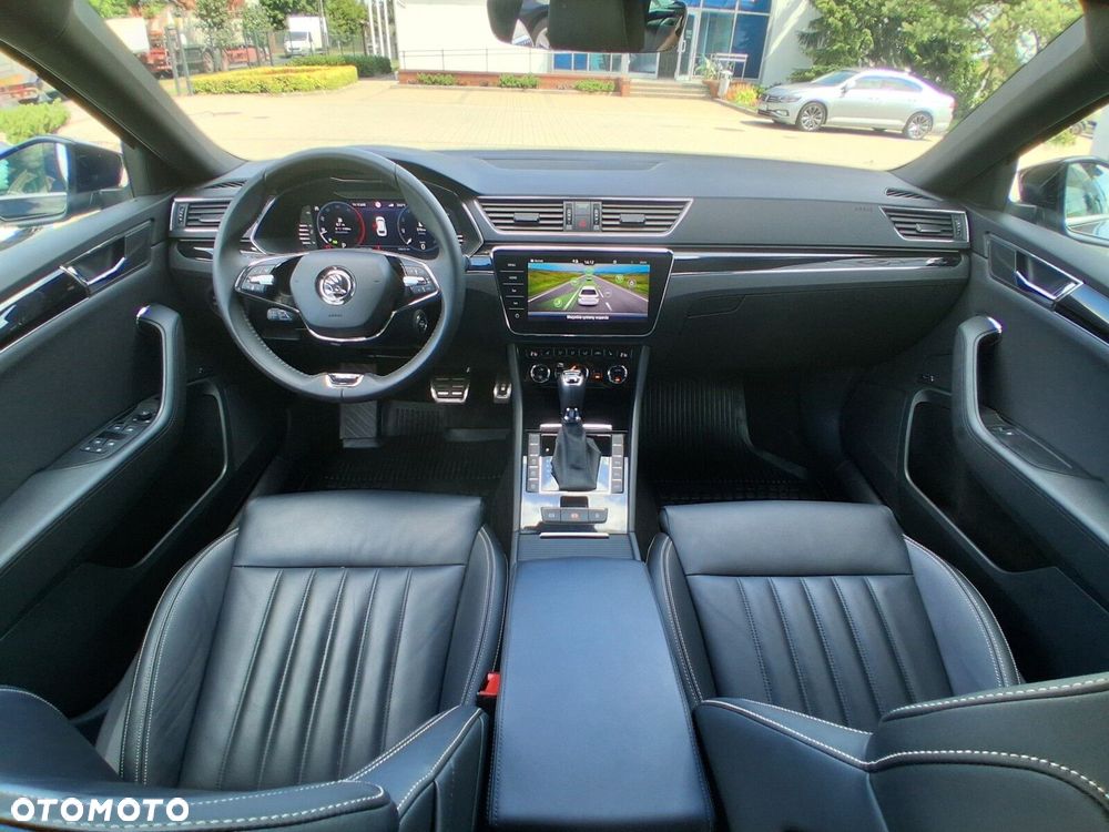 Skoda Superb 2.0 TDI SCR L&K DSG - 6