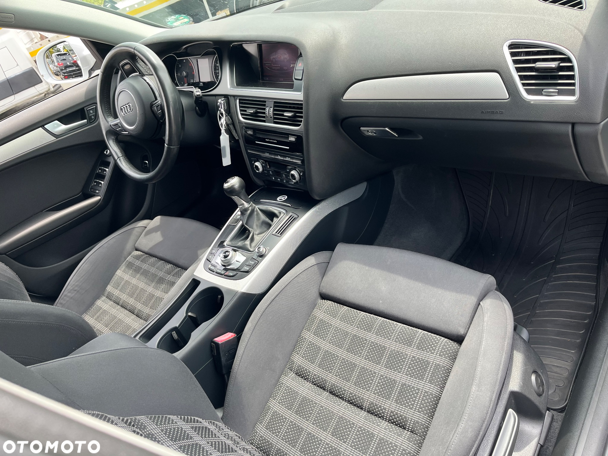 Audi A4 2.0 TDI - 11