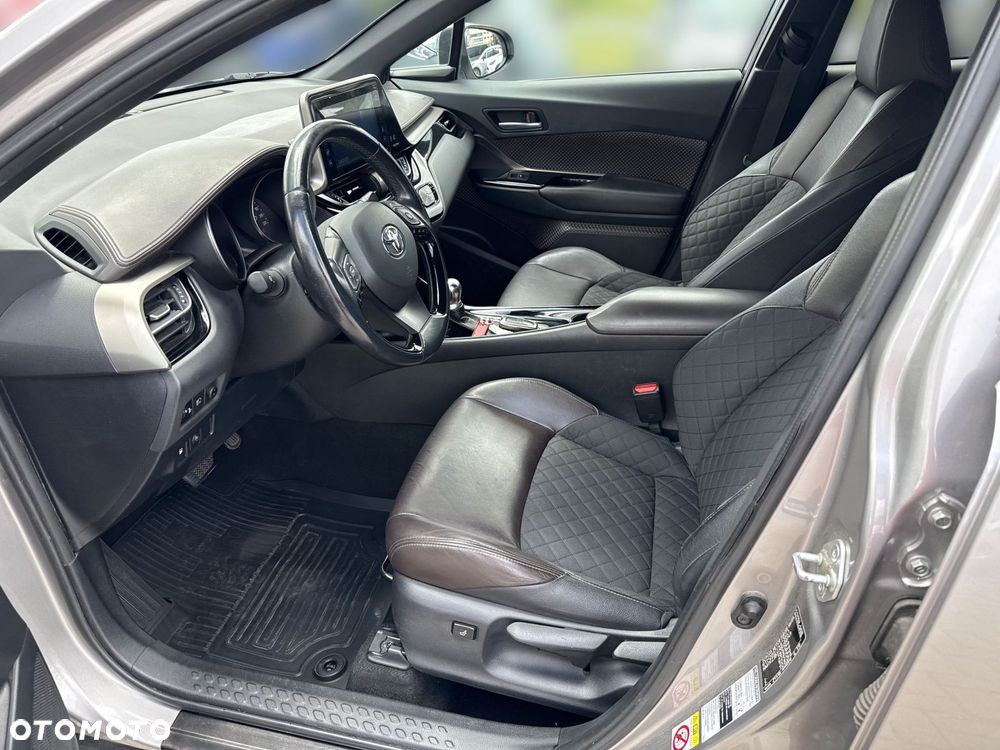 Toyota C-HR 1.8 Hybrid Prestige - 10