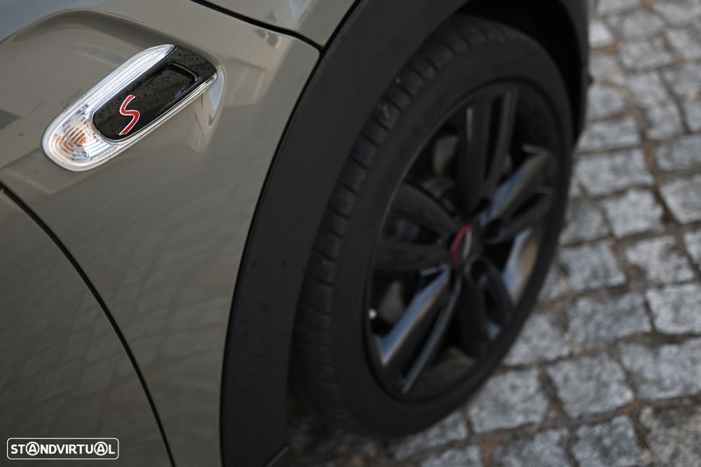 MINI 3 Portas Cooper S Aut. - 8