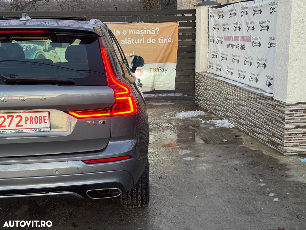 Volvo XC 60 T5 AWD Geartronic RDesign - 12