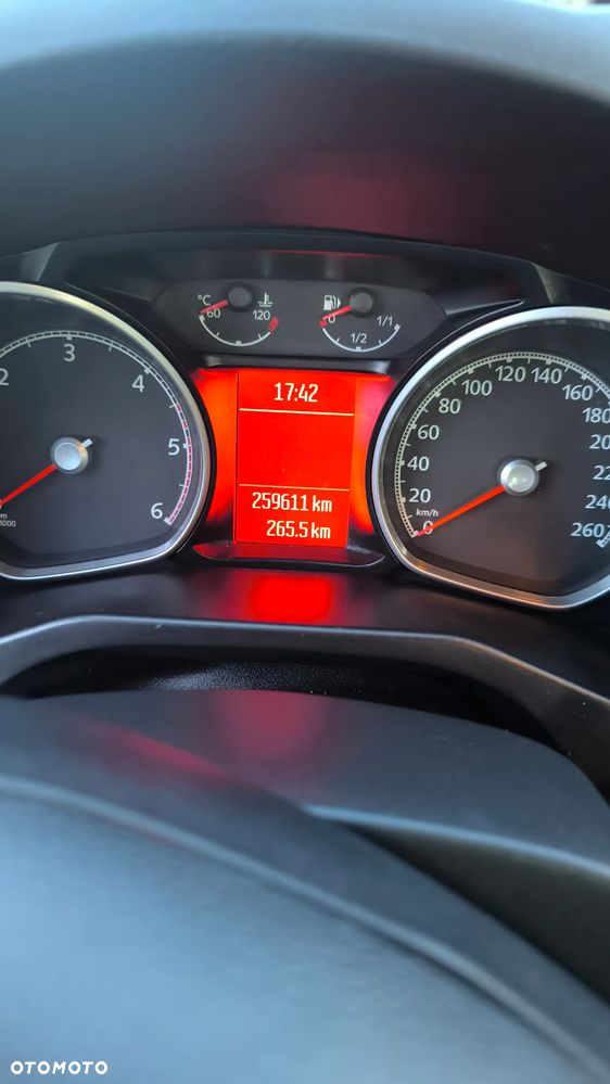 Ford Mondeo 2.0 TDCi Ambiente - 14