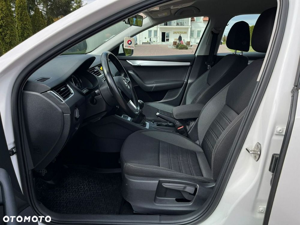 Skoda Octavia 1.6 TDI Ambition - 29
