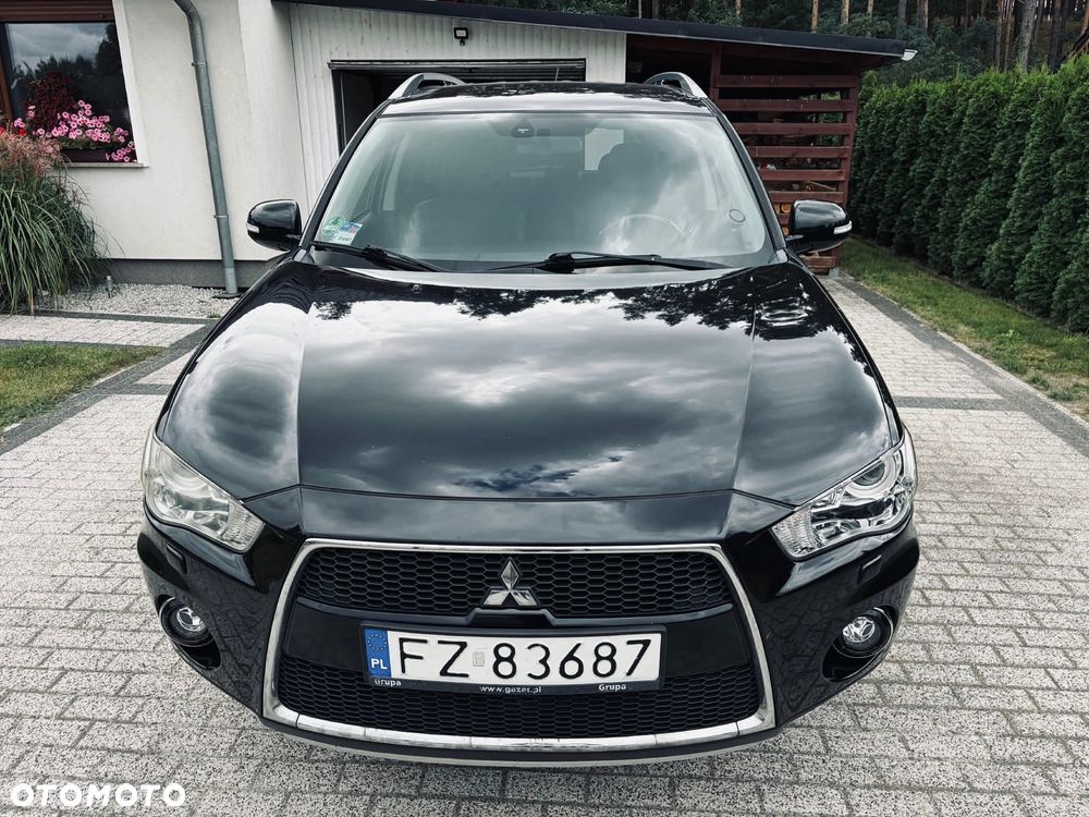 Mitsubishi Outlander 2.0 DID Intense - 3