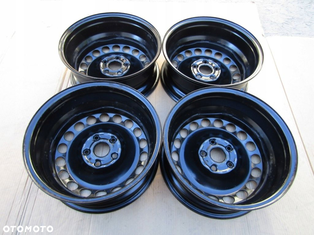 4x Felgi 16 VW Passat B5 B6 B7 B8 B9 Caddy Eos Jetta Touran 5x112 - 13
