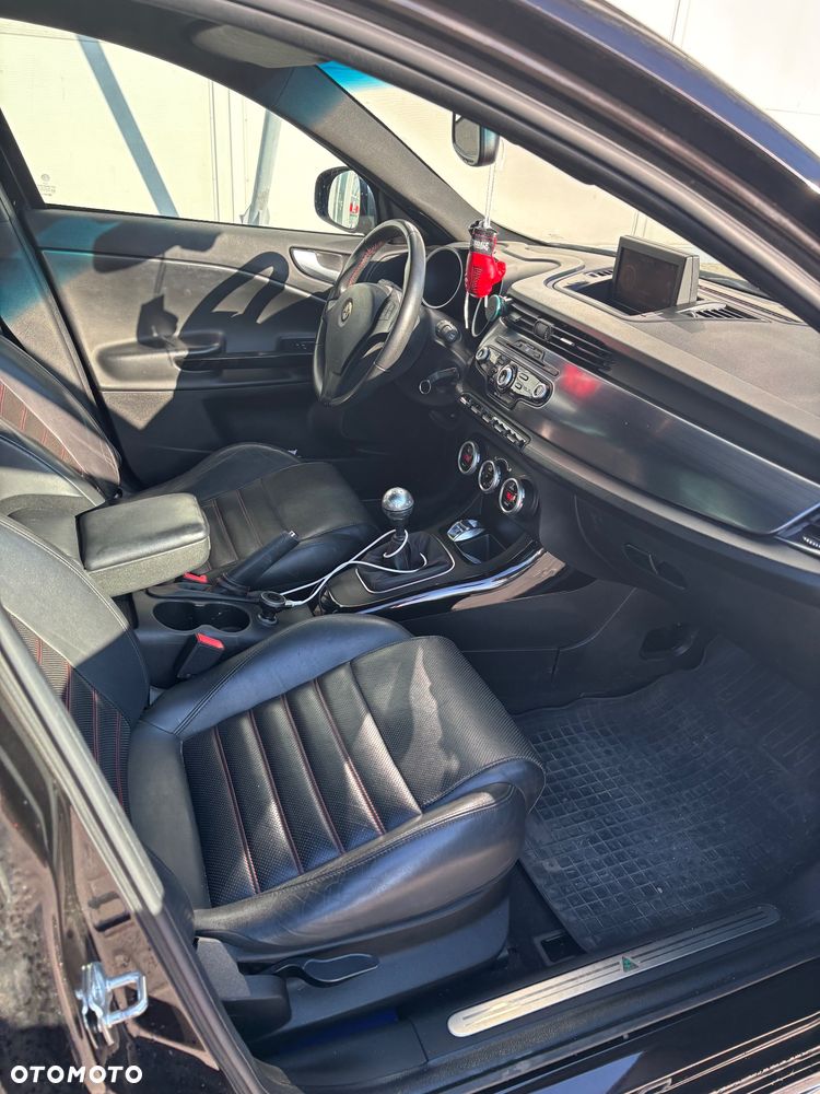 Alfa Romeo Giulietta - 7